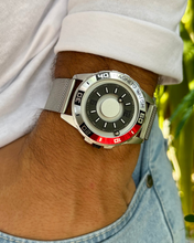 Lade das Bild in den Galerie-Viewer, Herrenuhr Uranus Silver