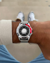 Lade das Bild in den Galerie-Viewer, Herrenuhr Uranus Silver
